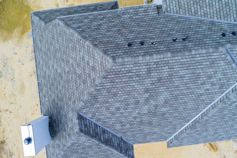 Signs It’s Time For A New Asphalt Shingle Roof Installation